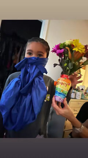 Image post by @scarlettandtiania on TikTok