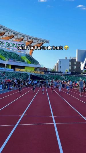 Video post by @85577596266 on Facebook