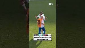 Video post by @foxsports on YouTube