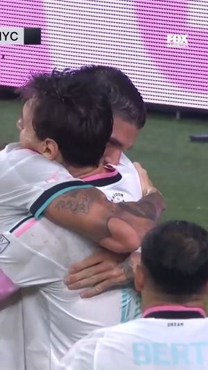 Video post by @foxdeportes on Instagram