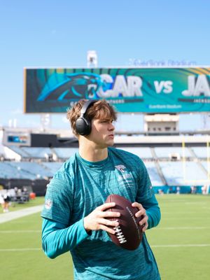Image post by @jaguars on Instagram