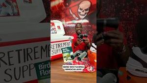 Video post by @buccaneers on YouTube