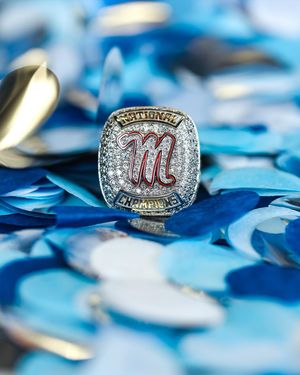 Image post by @olemisscheer on Instagram