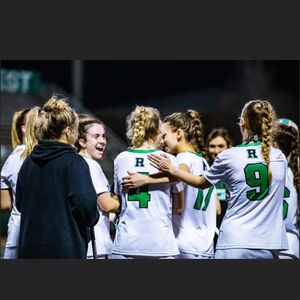 Image post by @roswellgirlslacrosse on Instagram
