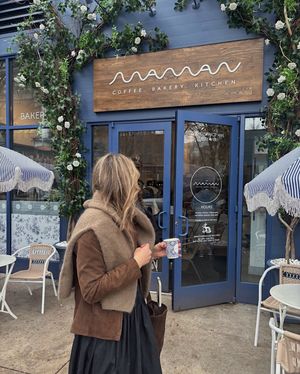 Image post by @_mamannyc_ on Instagram