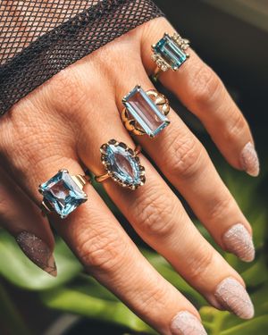 Image post by @maejeanvintage on Instagram