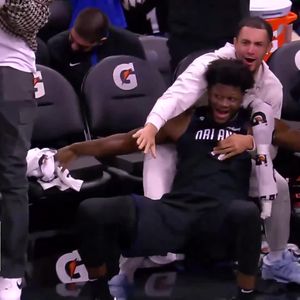 Image post by @NBA on Twitter