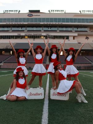 Image post by @txststrutters on Instagram