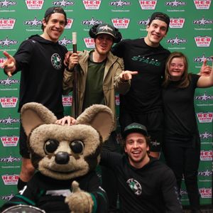 Image post by @txstarshockey on Instagram