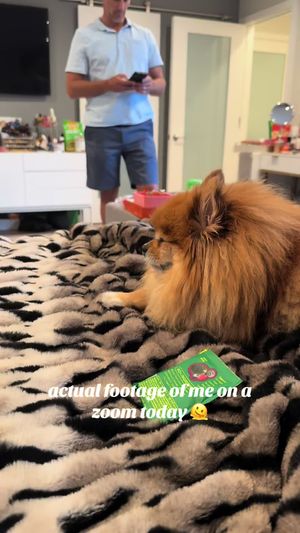 Video post by @shop.with.caroline on TikTok
