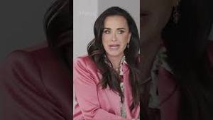 Video post by @hollywoodreporter on YouTube