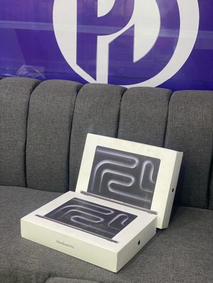 Image post by @pucglinkofficiallaptops on Instagram