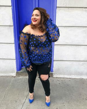 Image post by @loralyee on Instagram
