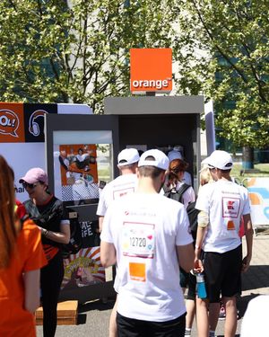 Image post by @orangeromania on Instagram