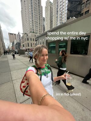 Video post by @kissingcowgirls on TikTok