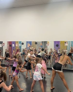 Image post by @artisticedgedancecentre on Instagram