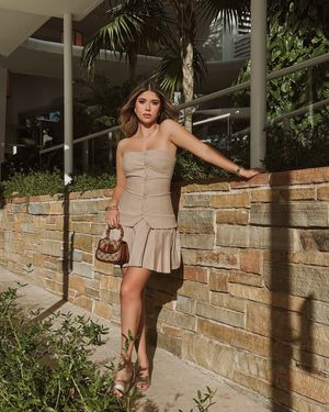 Image post by @elizabethelias on Instagram