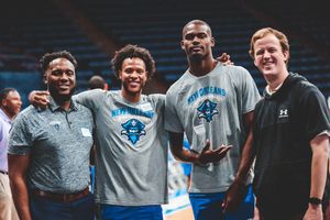 Image post by @UNOPrivateers on Twitter