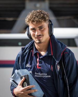 Image post by @cagliaricalcio on Instagram