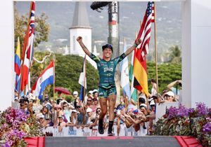 Image post by @hoka on Twitter