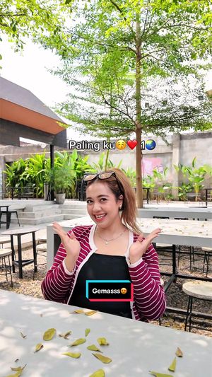 Video post by @andrysherly on TikTok