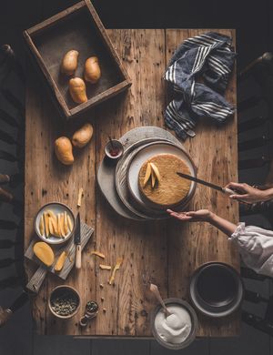 Image post by @skillettoplate on Instagram