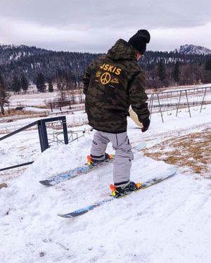 Image post by @j_skis on Instagram