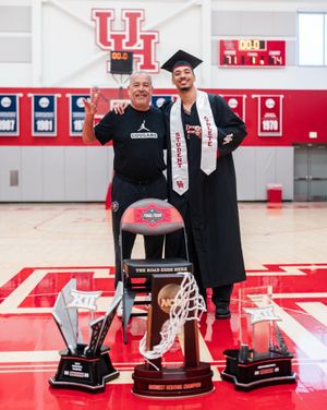 Image post by @uhcougarmbk on Instagram