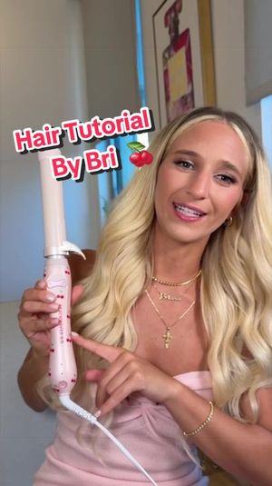 Video post by @thebeachwaver on TikTok
