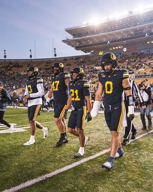 Image post by @cal_football on Instagram
