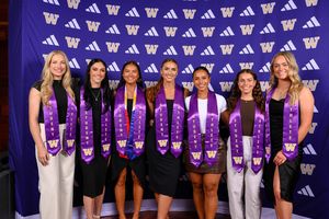Image post by @uwsoftball on Instagram