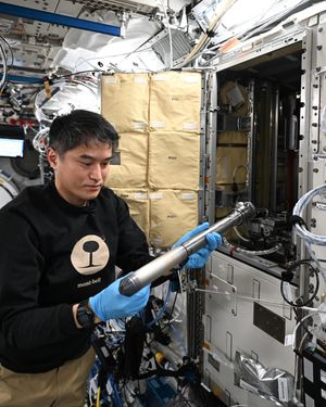 Image post by @jaxa_kibo on Instagram