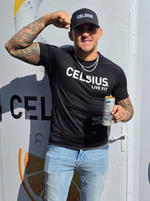 Image post by @dustinpoirier on Instagram