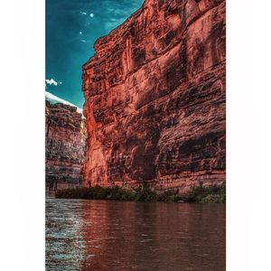 Image post by @bohemiethan on Instagram