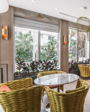 Image post by @lennoxhotelmiamibeach on Instagram
