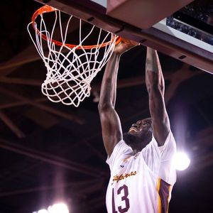 Image post by @cmumensbball on Instagram