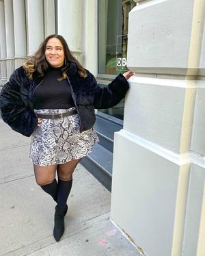 Image post by @loralyee on Instagram