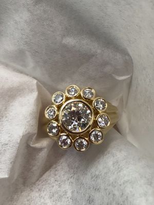 Image post by @norakoganjewelry on Instagram