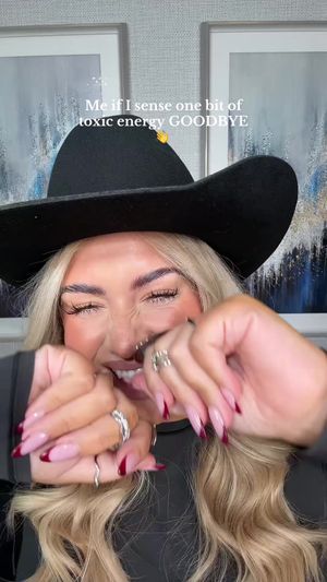 Video post by @beckymorganmakeup on TikTok