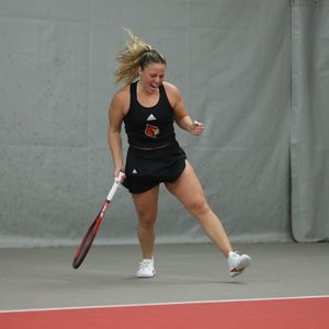 Image post by @LouisvilleWTEN on Twitter