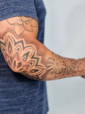 Image post by @mikebrowntattoos on Instagram