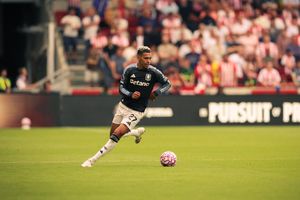 Image post by @AVFCOfficial on Twitter