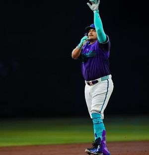 Image post by @losdbacks on Instagram