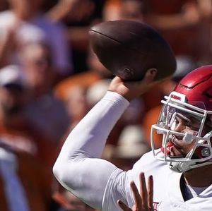 Image post by @theoudaily on Instagram