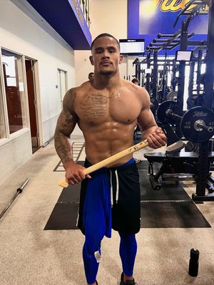 Image post by @tulsa_football on Instagram