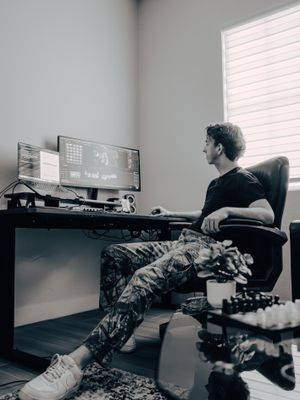 Image post by @jakobfarwell on Instagram