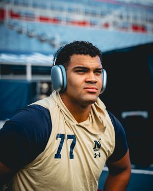 Image post by @navyfb on Instagram