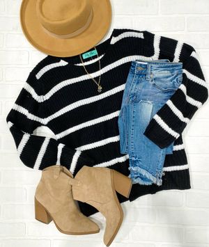 Image post by @shopfillyflair on Instagram
