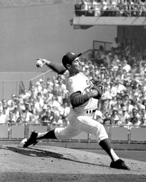 Image post by @mlbvault on Instagram