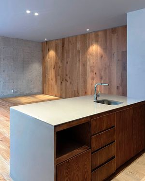 Image post by @bloqe.real.estate on Instagram